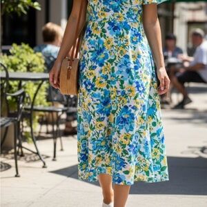 ALDO White Platform Block Heel Sandals | Casuarina Style | Size 9